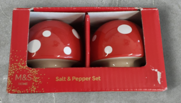 Mushroom Salt & Pepper Shakers